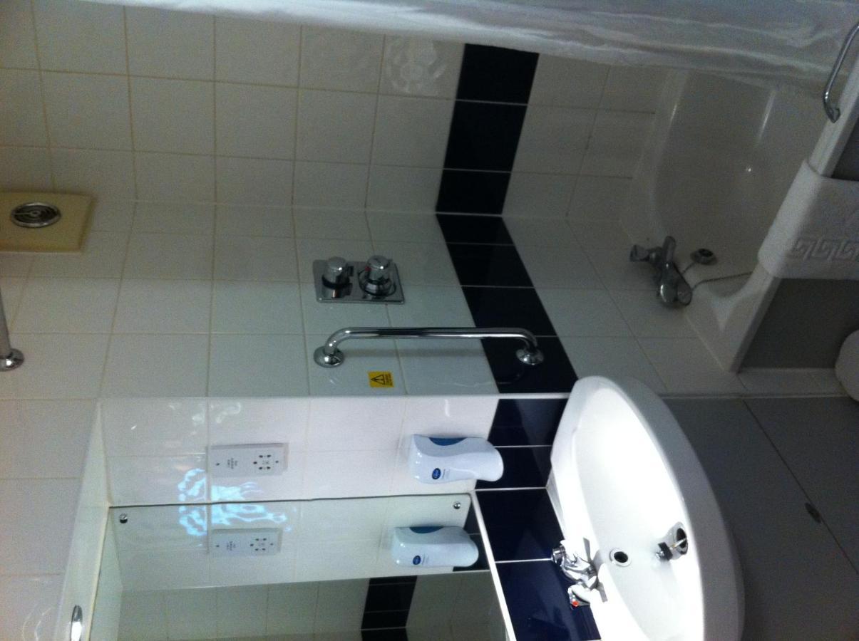Hotel Days Abington - Glasgow