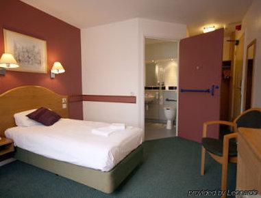 Days Abington - Glasgow 3* Abington (South Lanarkshire)