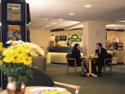 Days Abington - Glasgow 3*